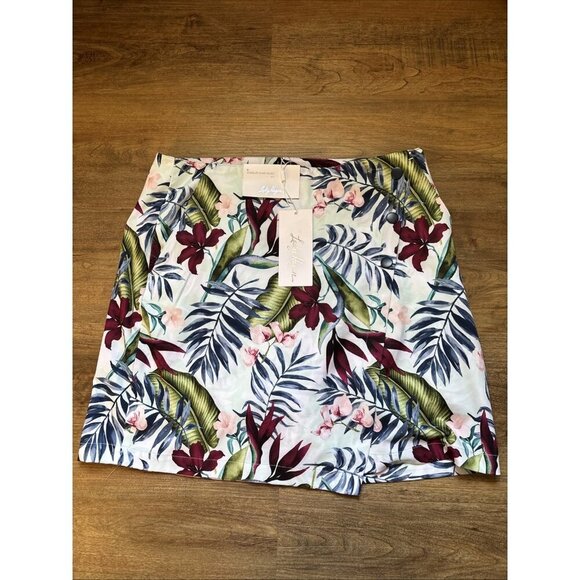 Lady Hagen Palm Overlap Skirt Size 8 NWT skort - Picture 2 of 10